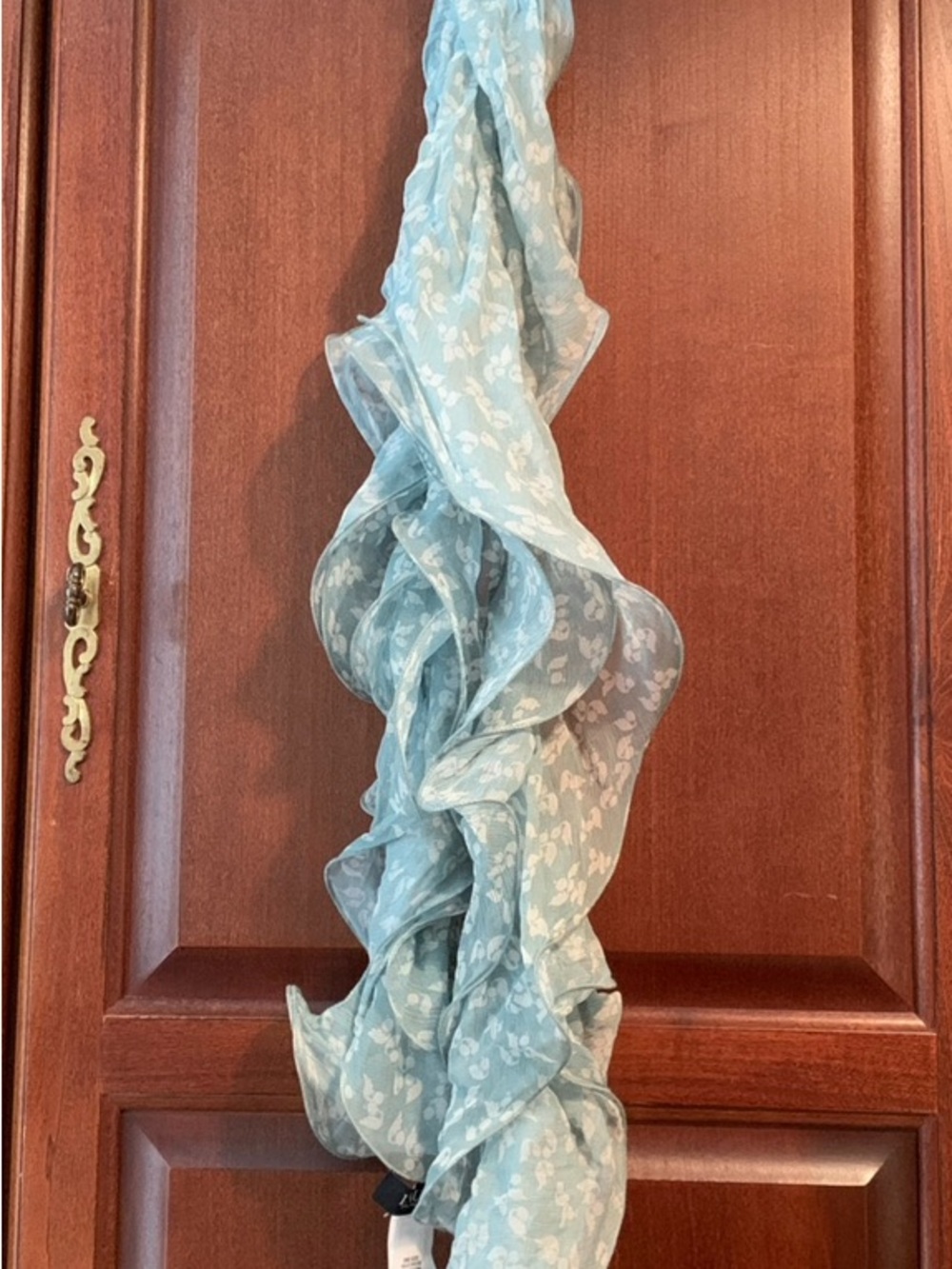 NWT Lauren Ralph Lauren Double Ruffle Scarf-Light Green; 100% Viscose